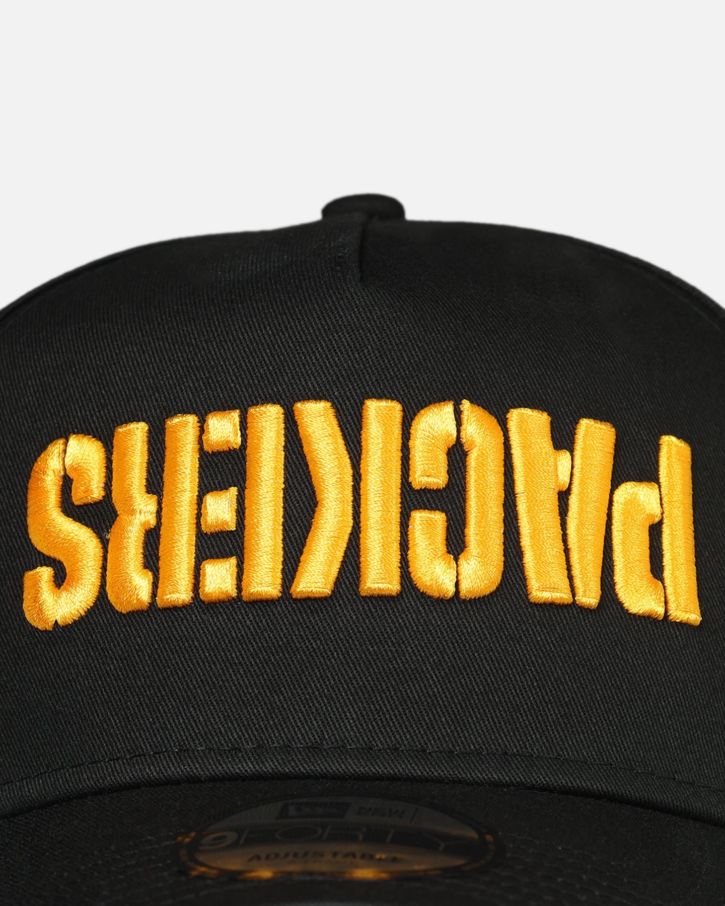 New Era Green Bay Packers 'Upside Down Logo' 9FORTY A-Frame Snapback Black