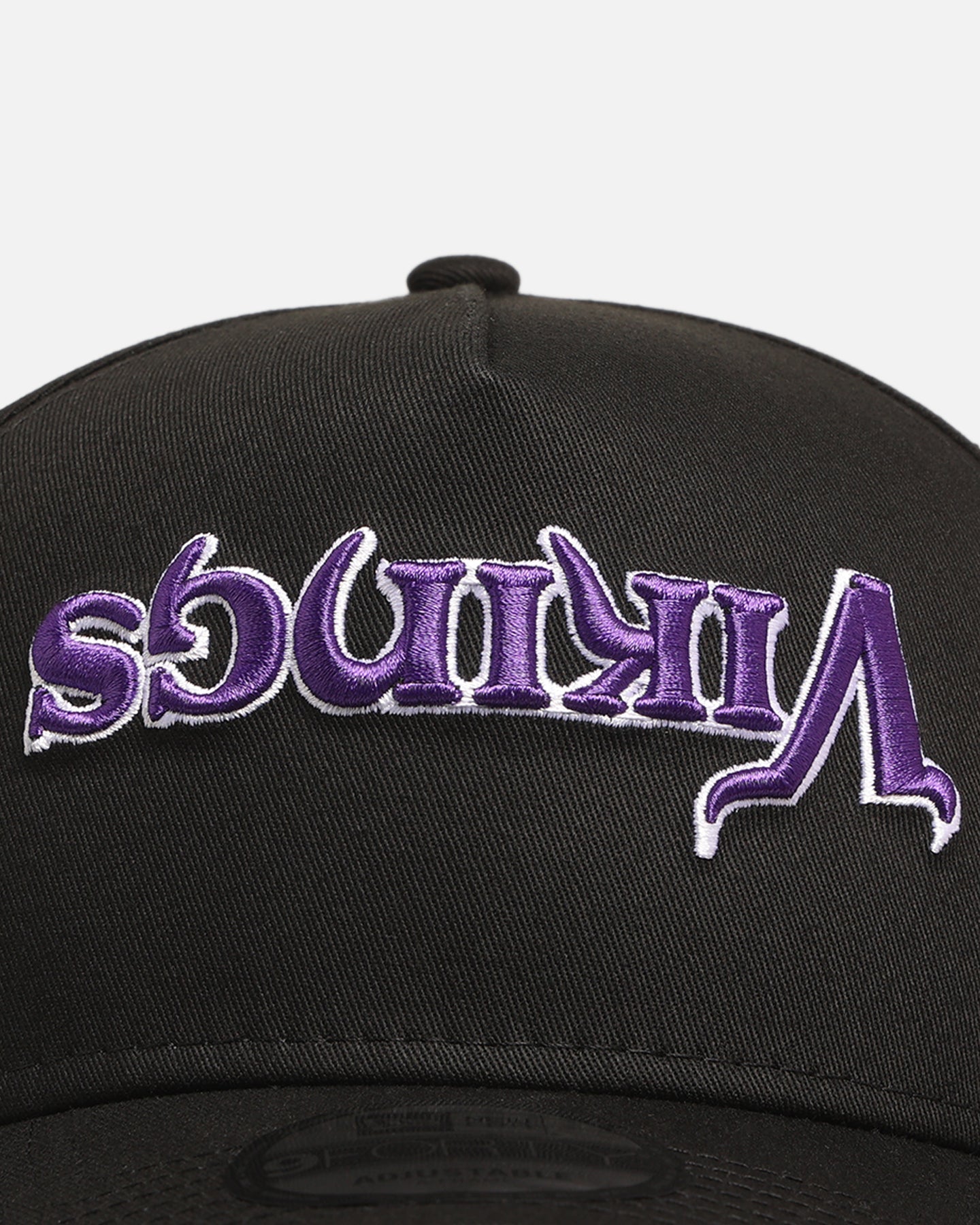 New Era Minnesota Vikings 'Upside Down Logo' 9FORTY A-Frame Snapback Black