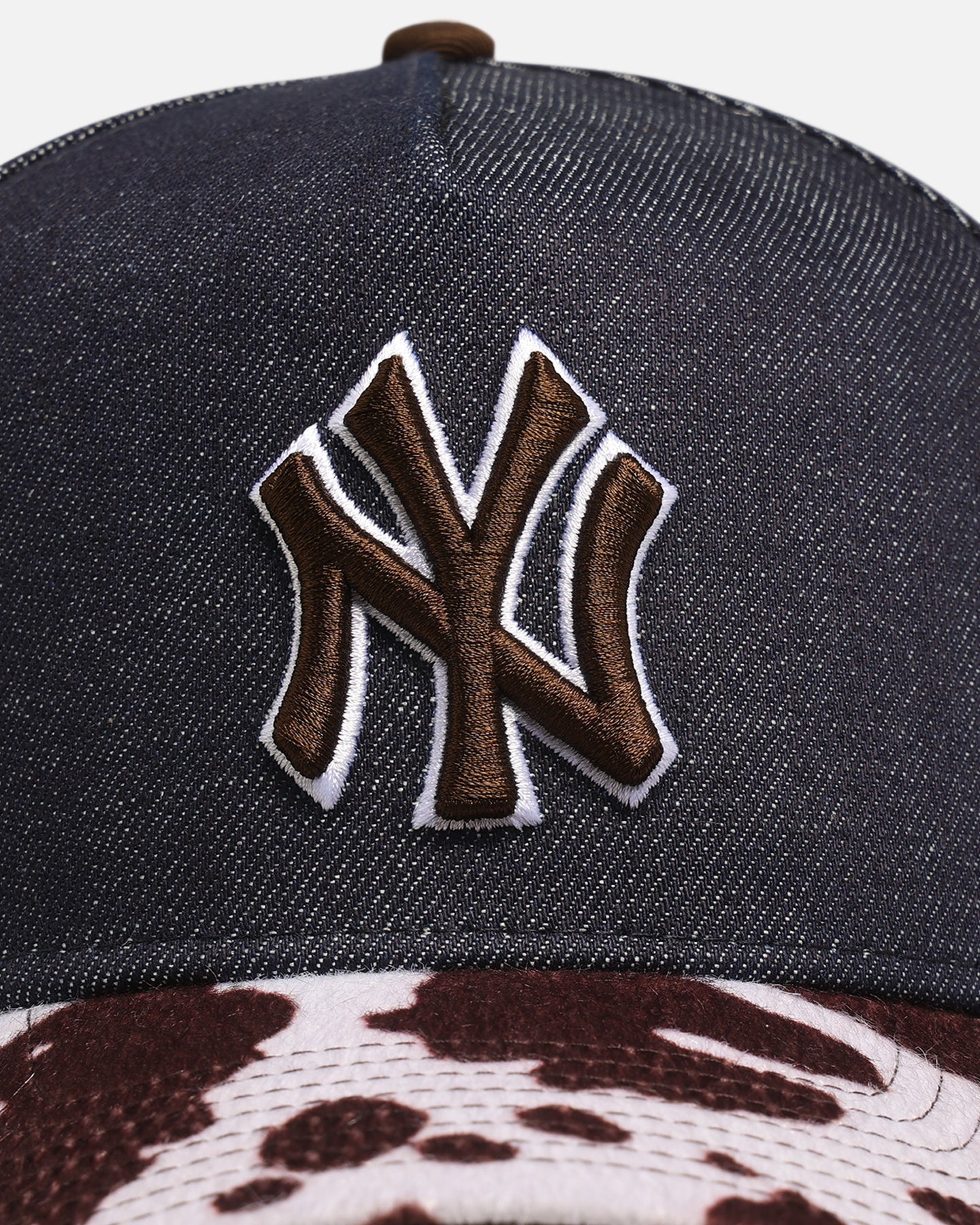 New Era New York Yankees 'Denim Cowhide' 9FORTY A-Frame Snapback Navy