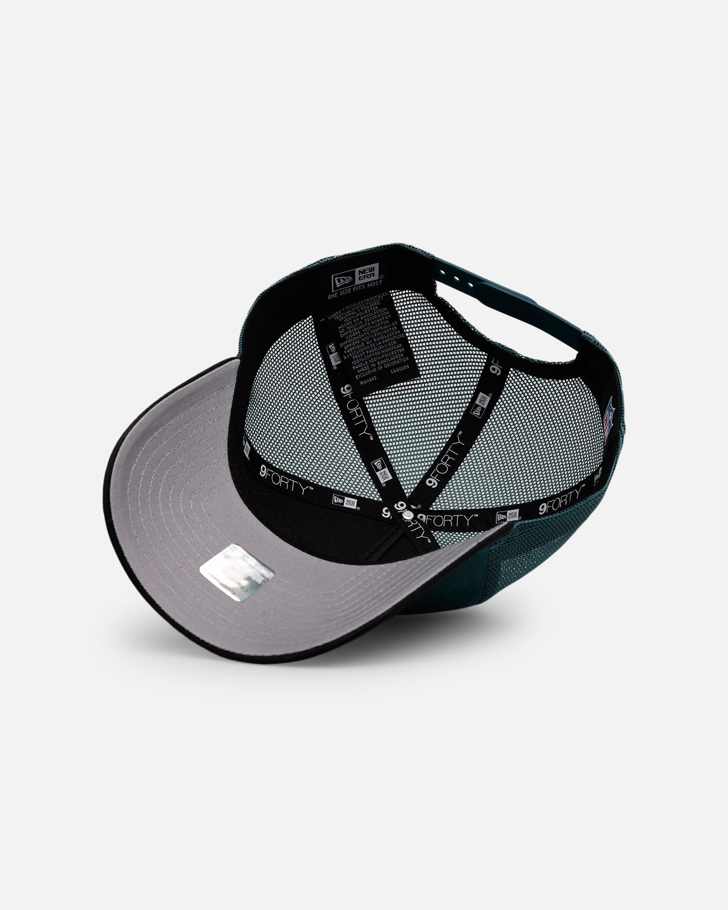 New Era Philadelphia Eagles 'Washed Truckers' 9FORTY A-Frame Trucker Snapback Official Team Color