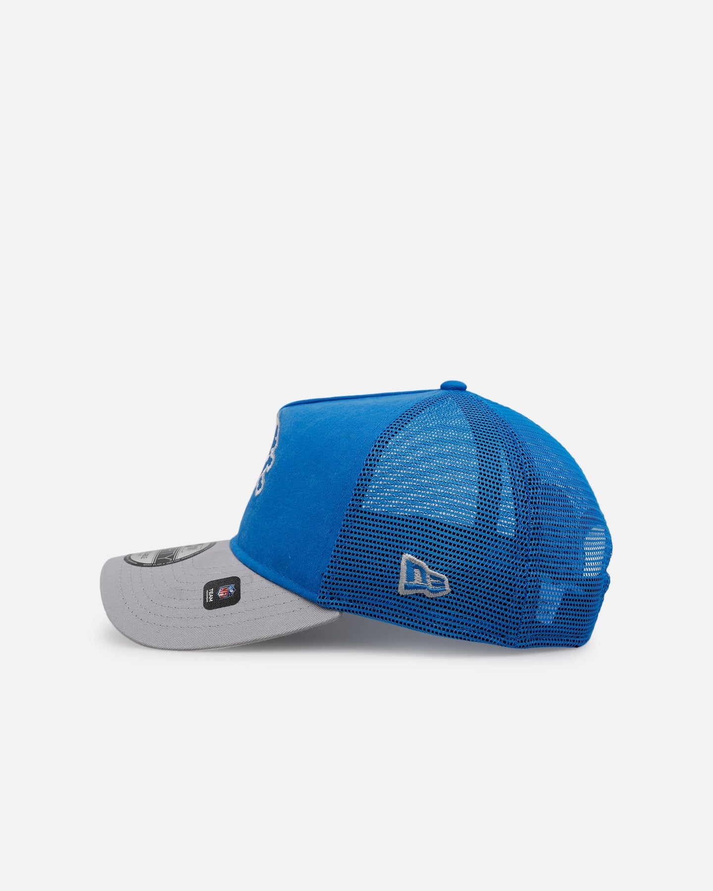New Era Detroit Lions 'Washed Truckers' 9FORTY A-Frame Trucker Snapback Official Team Color
