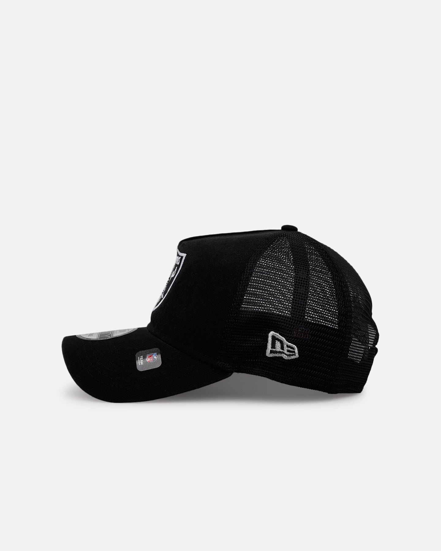 New Era Las Vegas Raiders 'Washed Truckers' 9FORTY A-Frame Trucker Snapback Official Team Color