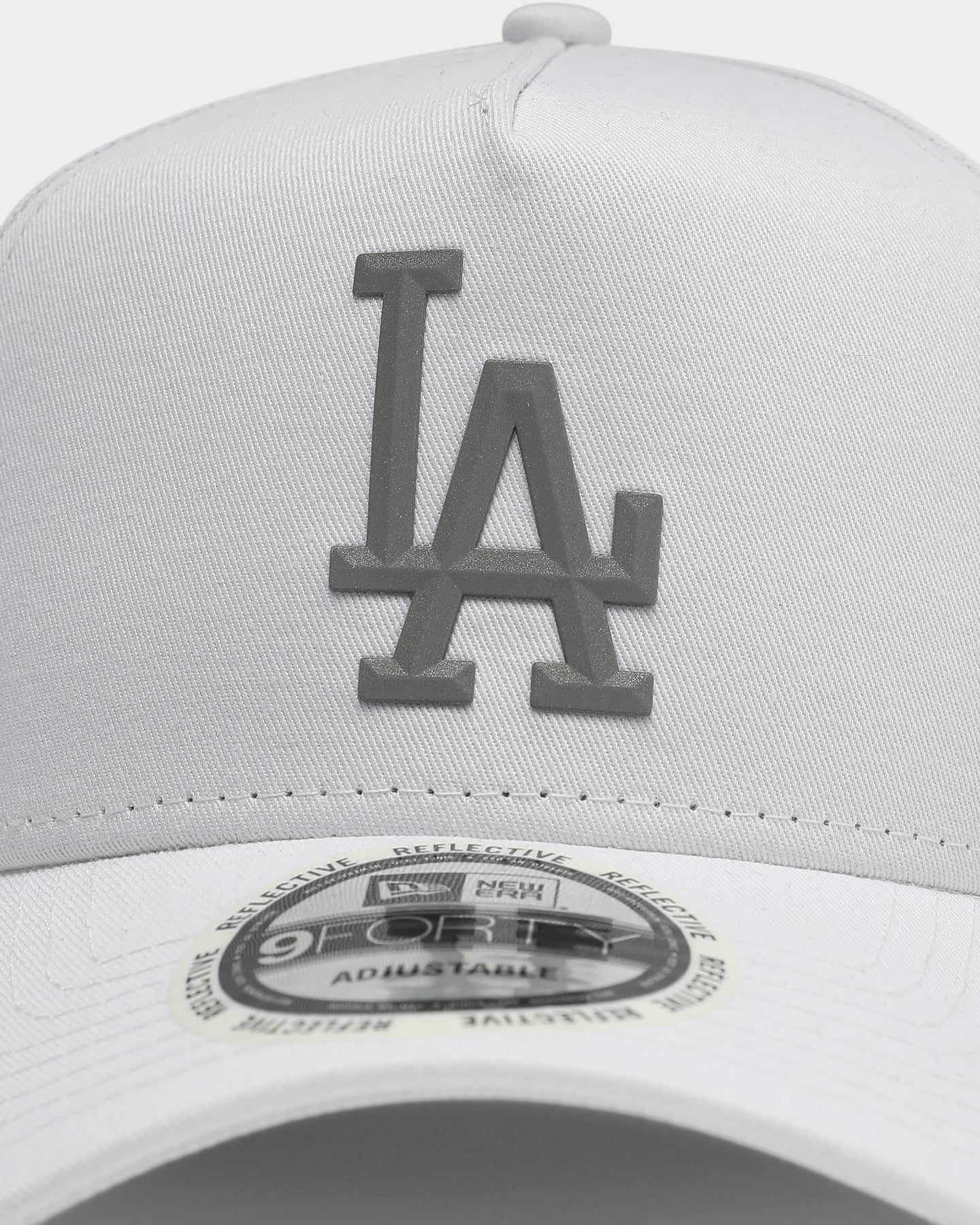 New Era Los Angeles Dodgers 'Reflective Logo' 9FORTY A-Frame Snapback White/3M