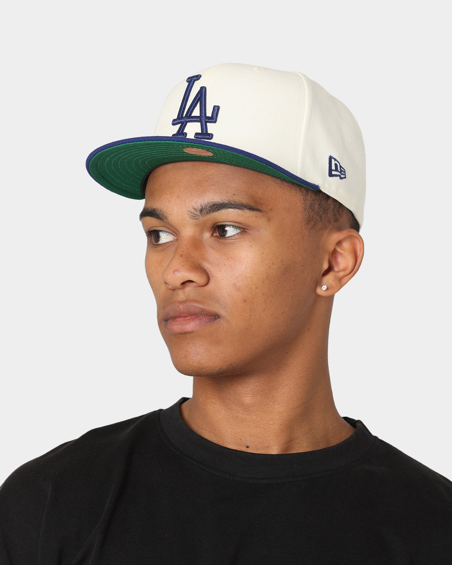 New Era Los Angeles Dodgers 1963 'Off White 2-Tone World Series Patch' 59FIFTY Fitted Chrome White/OTC