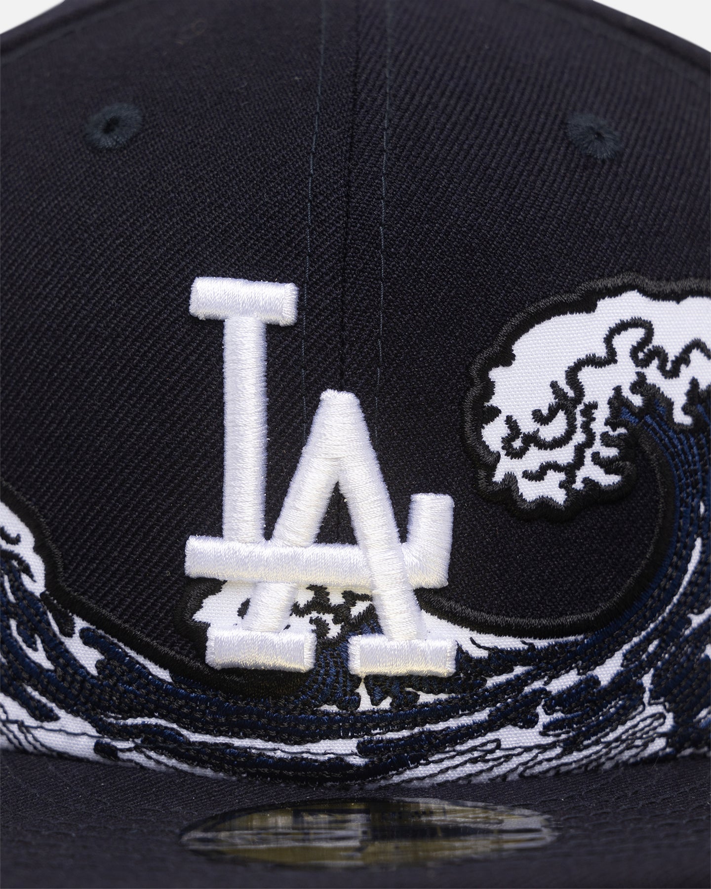 New Era Los Angeles Dodgers "Wave" 59FIFTY Fitted Navy/White