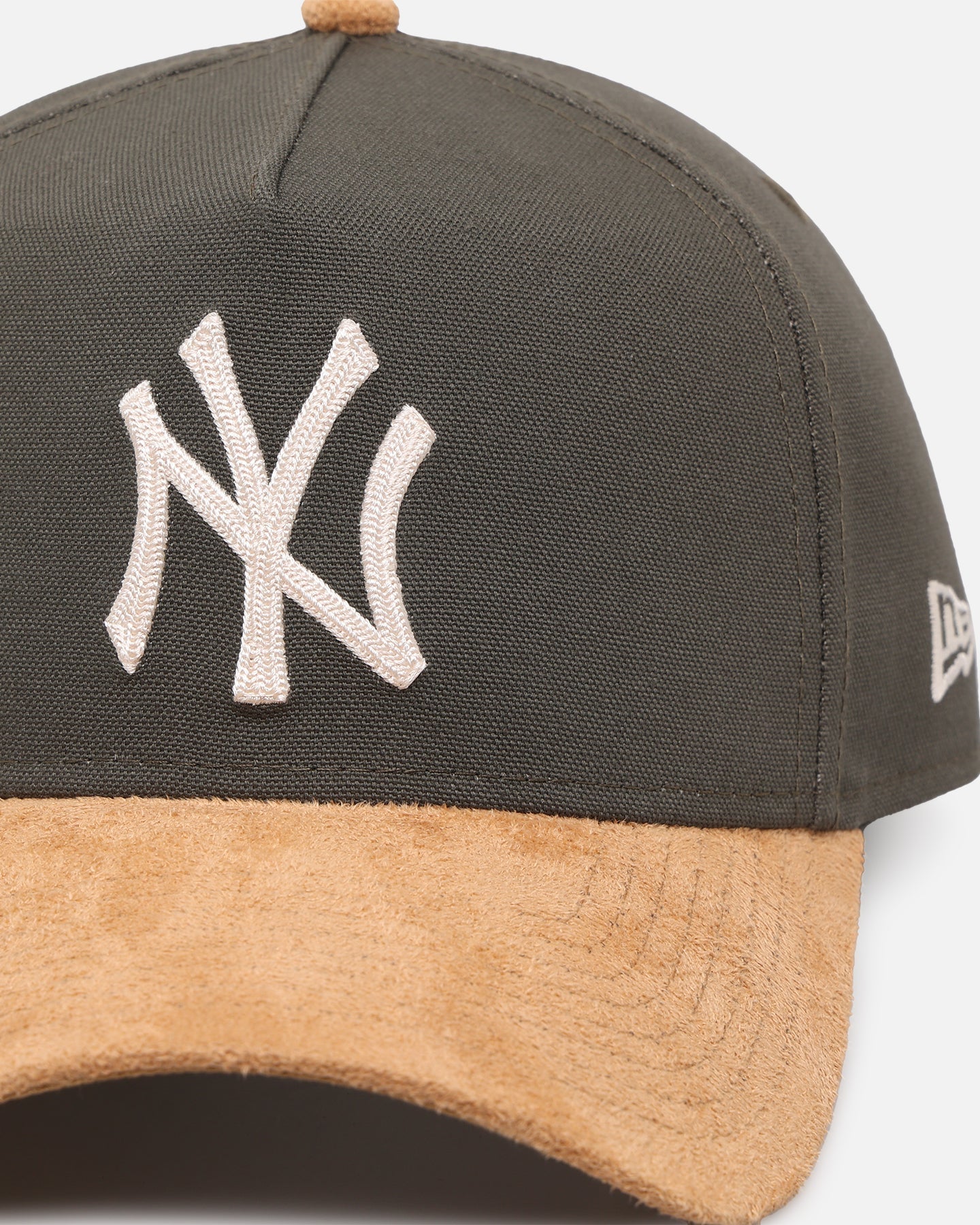New Era New York Yankees 'Moss Canvas Wheat' 9FORTY A-Frame Snapback Moss Canvas/Ivory