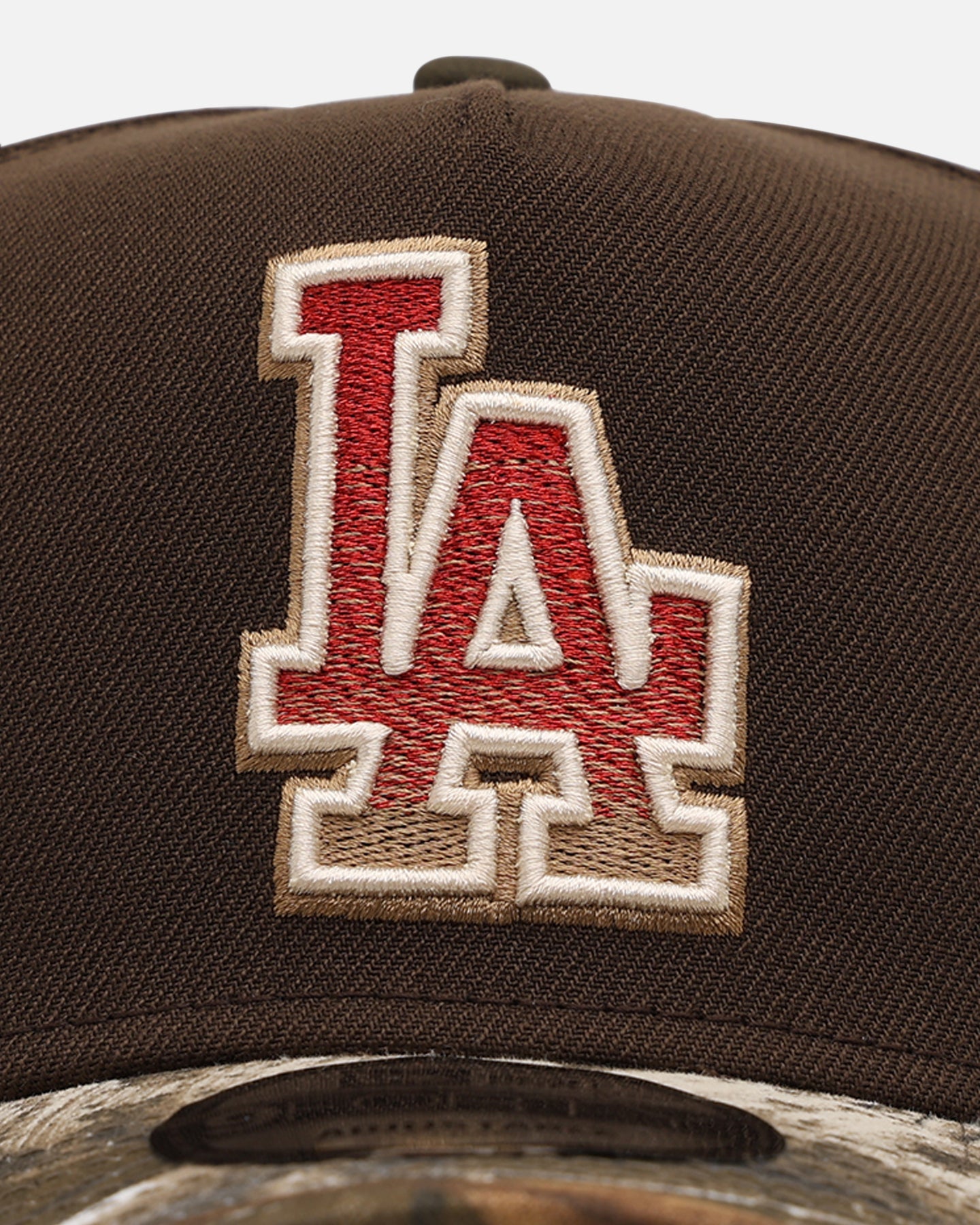 New Era Los Angeles Dodgers 'Great Outdoors' 9FORTY A-Frame Snapback Brown/Camo