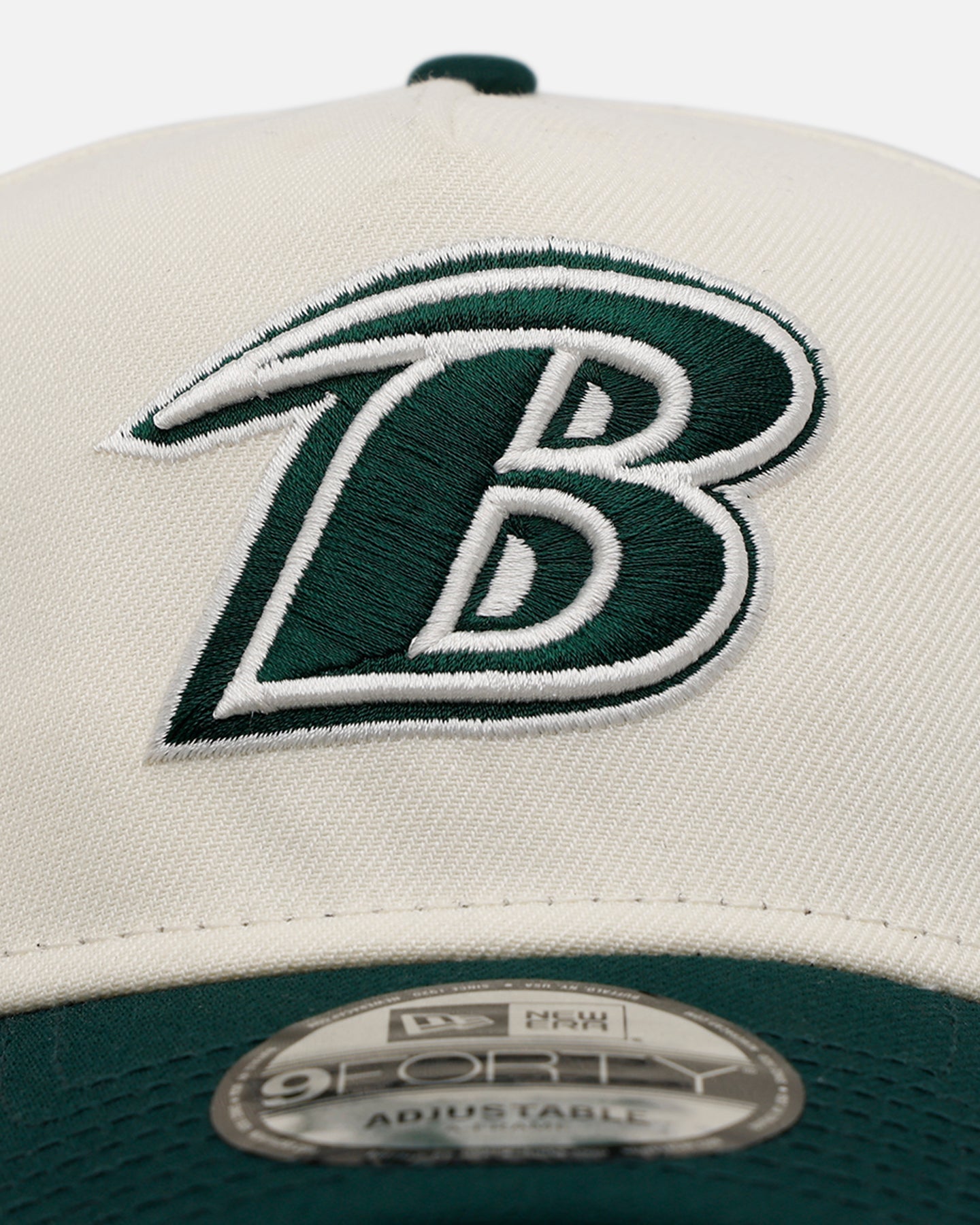 New Era Baltimore Ravens 'Evergreen 2.0' 9FORTY A-Frame Snapback Chrome/Dark Green