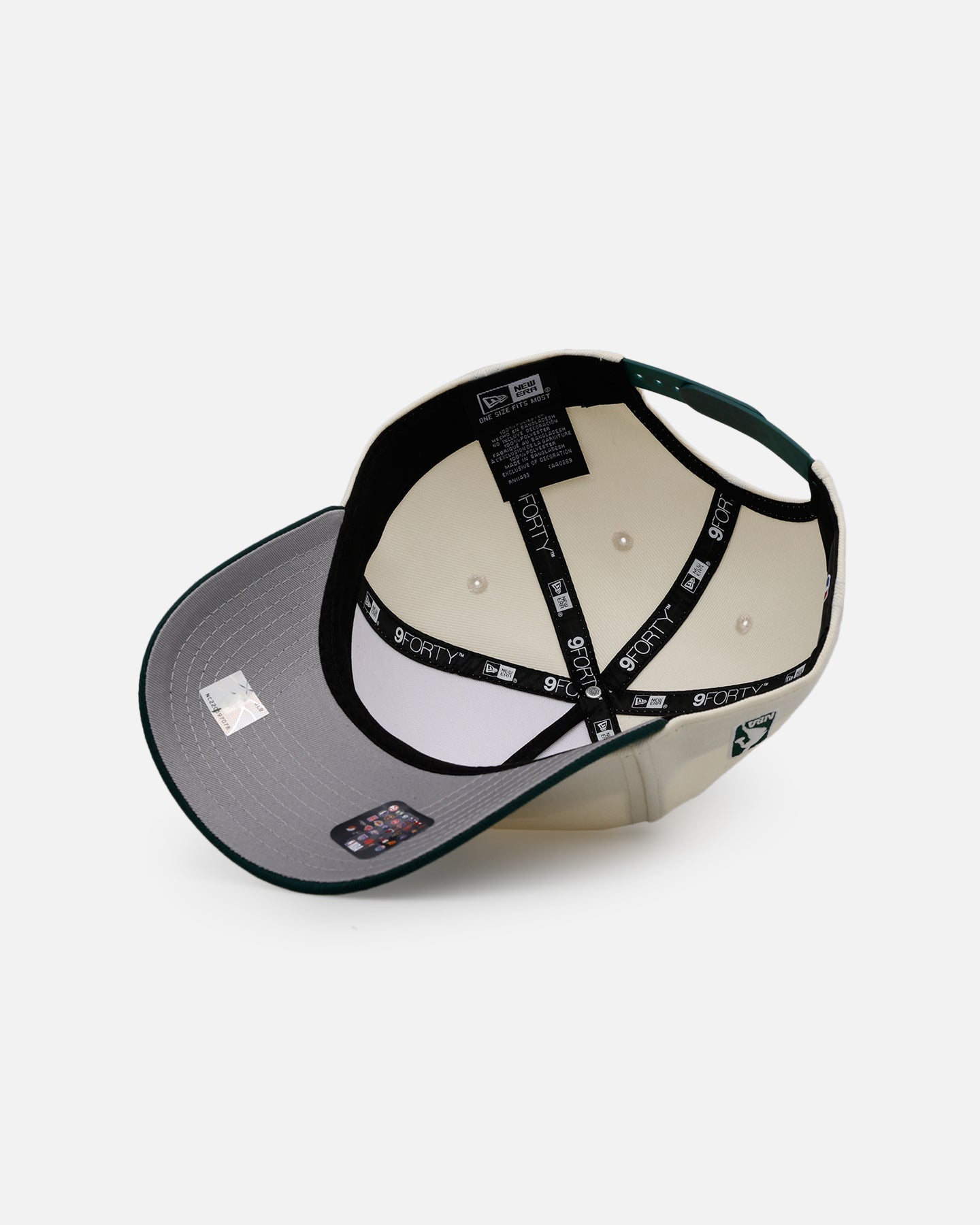 New Era Los Angeles Clippers 'Evergreen 2.0' 9FORTY A-Frame Snapback Chrome/Dark Green