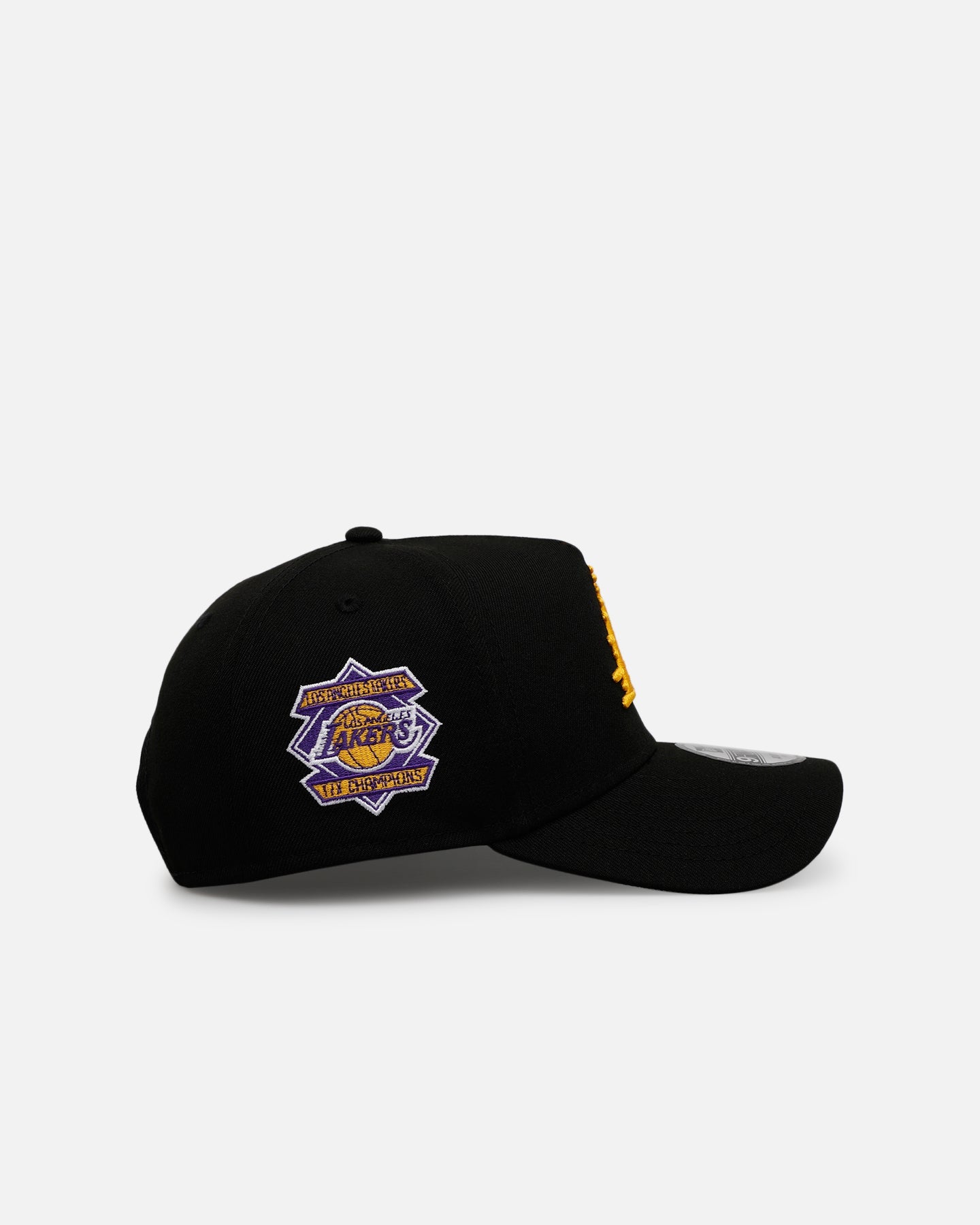 New Era Los Angeles Lakers 'Rose Emblem' 9FORTY A-Frame Snapback Official Team Color