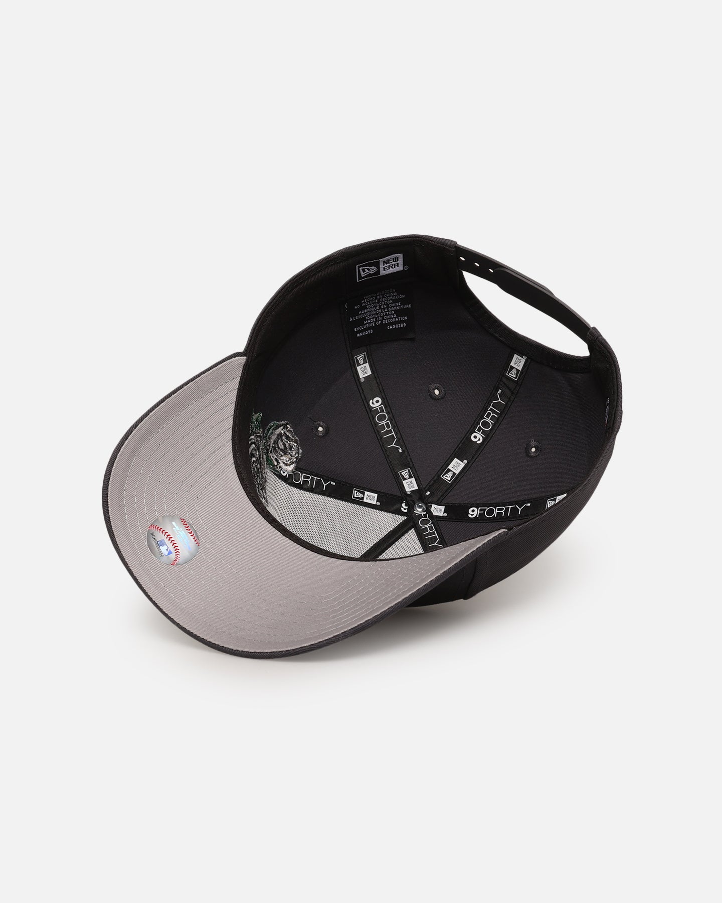 New Era Atlanta Braves 'Gray Tonal Roses' 9FORTY A-Frame Snapback Gray